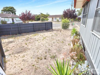 72 Albert Street, Horsham