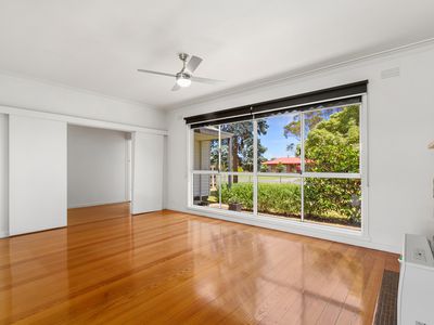 90 Barkly Street, Sale