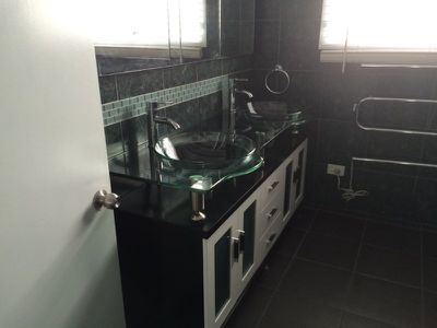 9 Loch Street, East Geelong