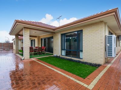 12 Carmine Close, Southern River