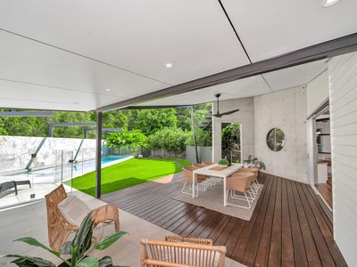 20 Bel-Air Drive, Whitfield