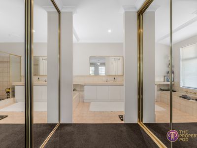 13 Teakwood Loop, Thornlie