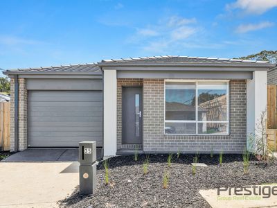 35 Davinci Street, Pakenham