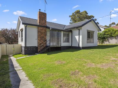 25 Chisholm Crescent, Seymour
