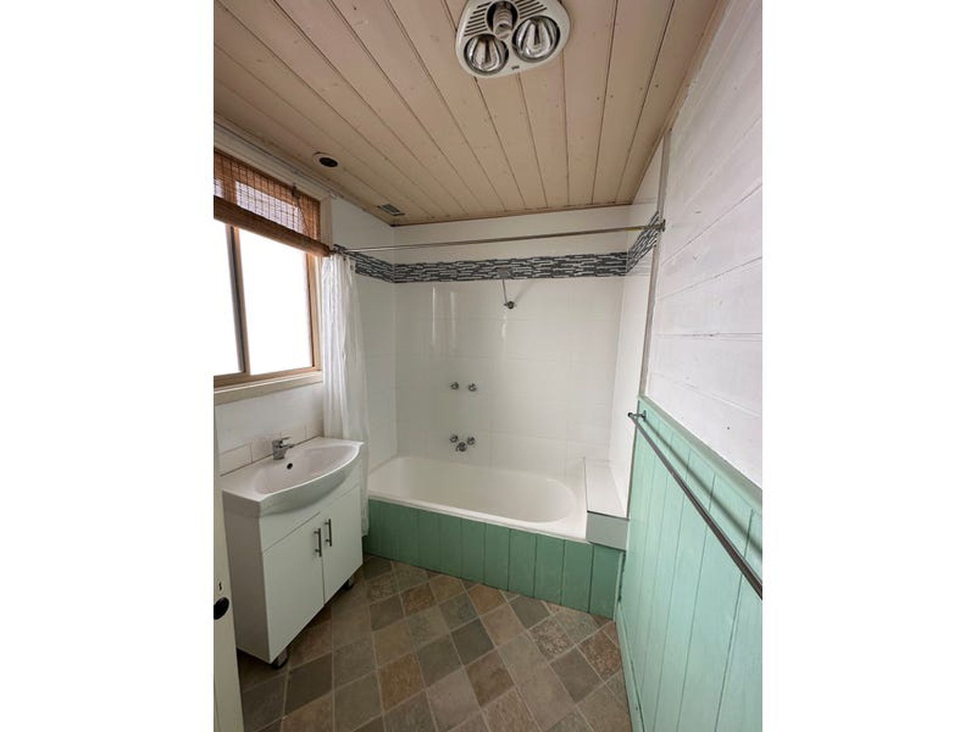 145 Autumn Street, Geelong West