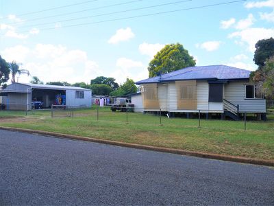 4 Rixon Street, Kingaroy