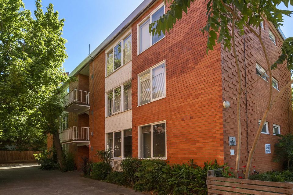 4 / 5 McGrath Court, Richmond
