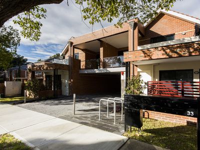 12 / 33 Windsor Street, Perth