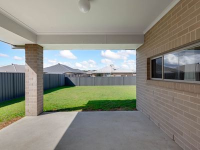 7 Bergman Way, Rutherford