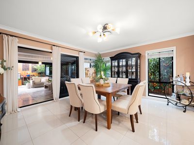 52 Connaught Circuit, Kellyville