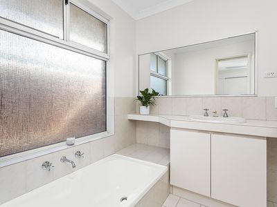 2 / 6 Hammad Street, Palmyra