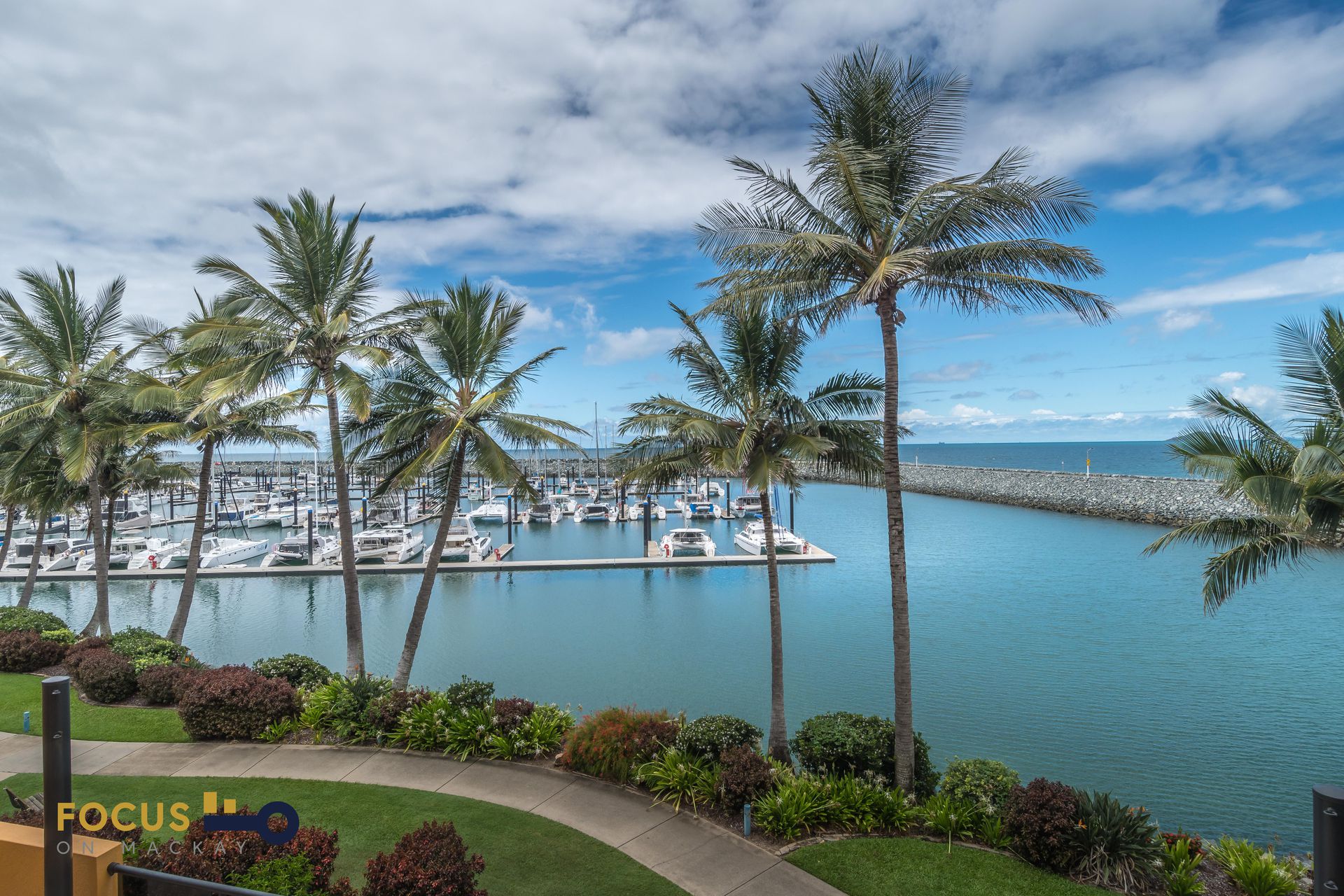 6 / 9 Megan Place, Mackay Harbour