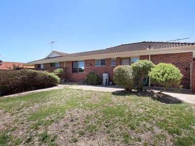 1 / 7-9 Kanimbla Road, Bicton