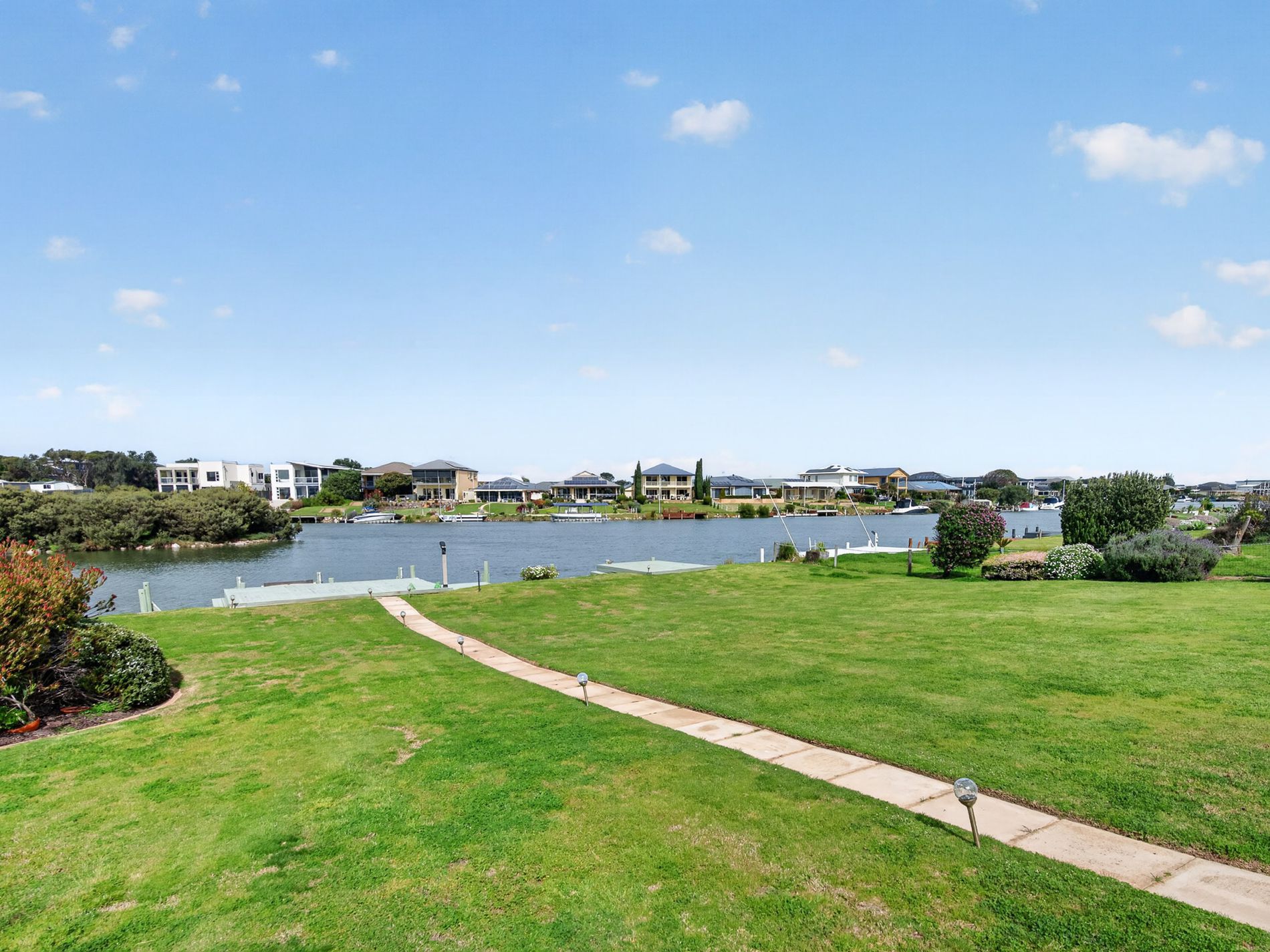 15 Britannia Parade, Hindmarsh Island