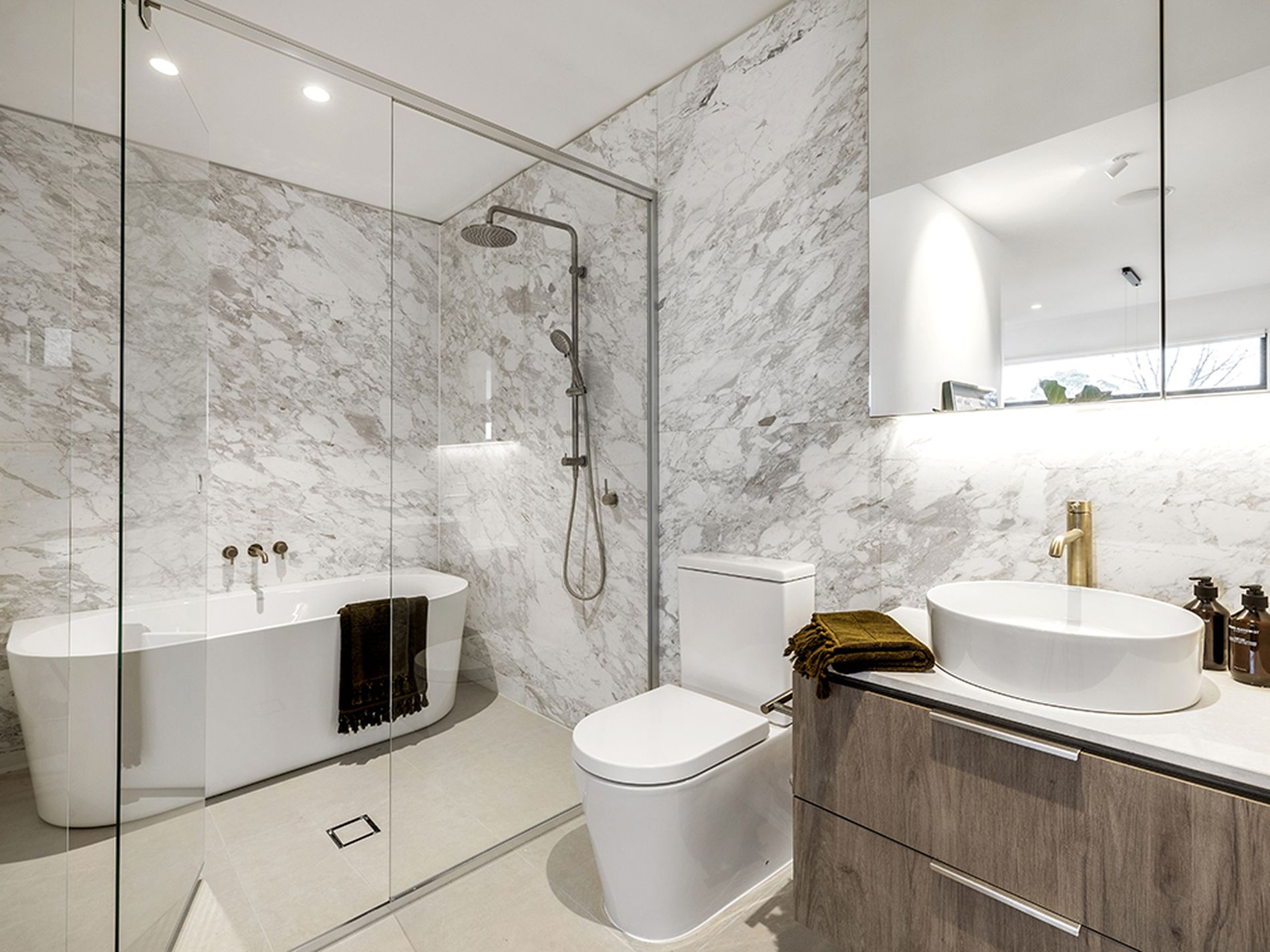 100 Oriel Road, Bellfield