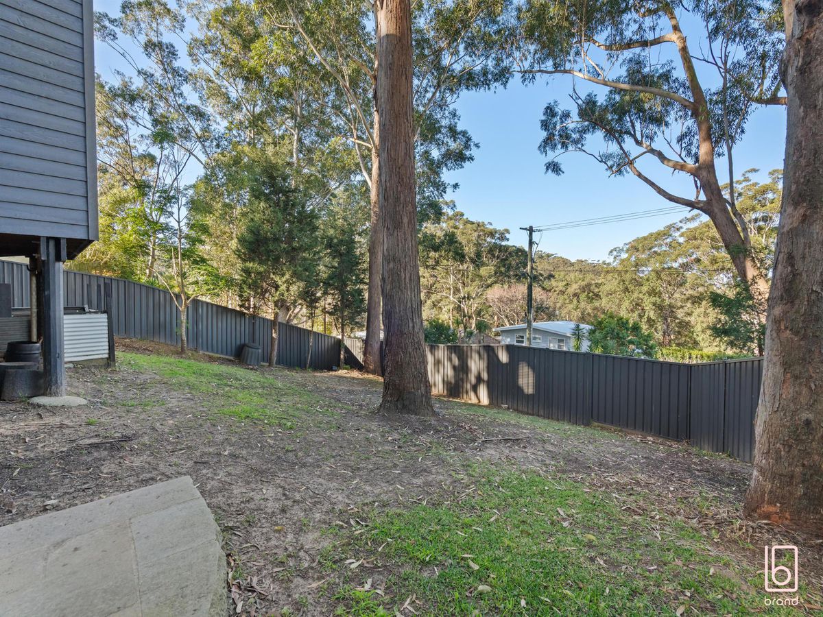 39 Lake Shore Drive, North Avoca
