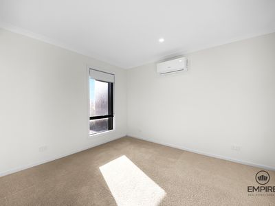 5 Gudali Walk, Clyde North