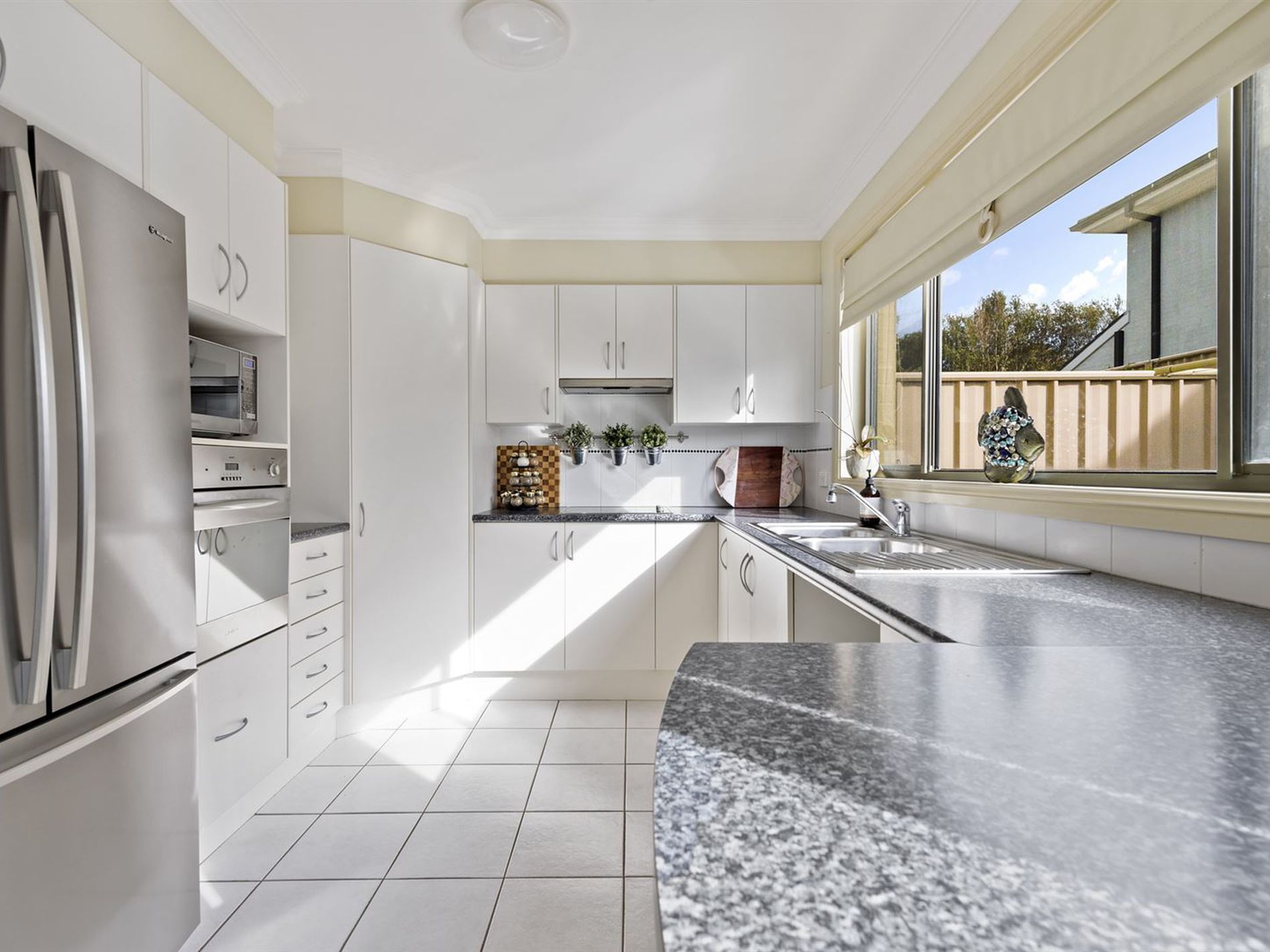 1 / 11 Witherington Avenue, Ulladulla