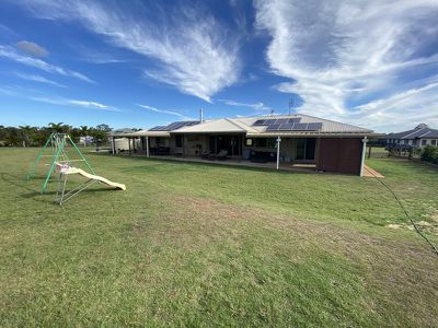 74-76 Rosella Parade, Kingaroy