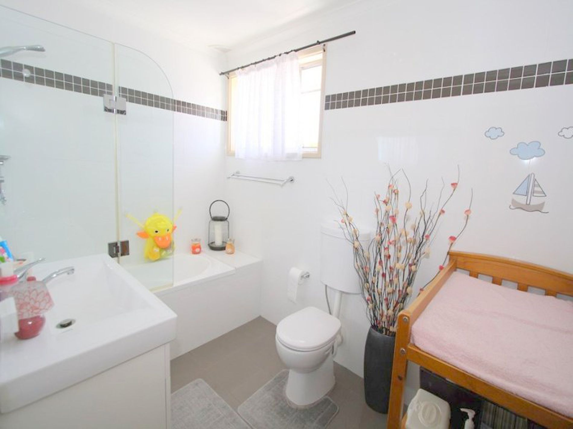 5 / 8 Ritchie Road, Yagoona