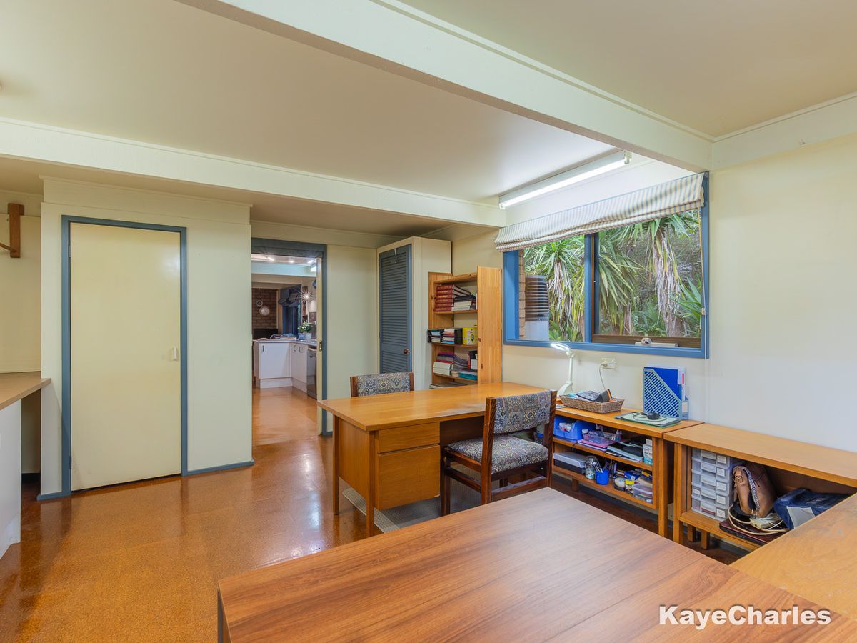 5 Burton Road, Beaconsfield Upper