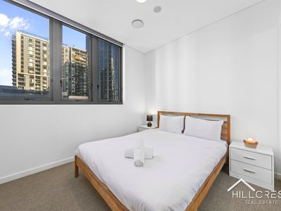 908/11 Wentworth Place, Wentworth Point