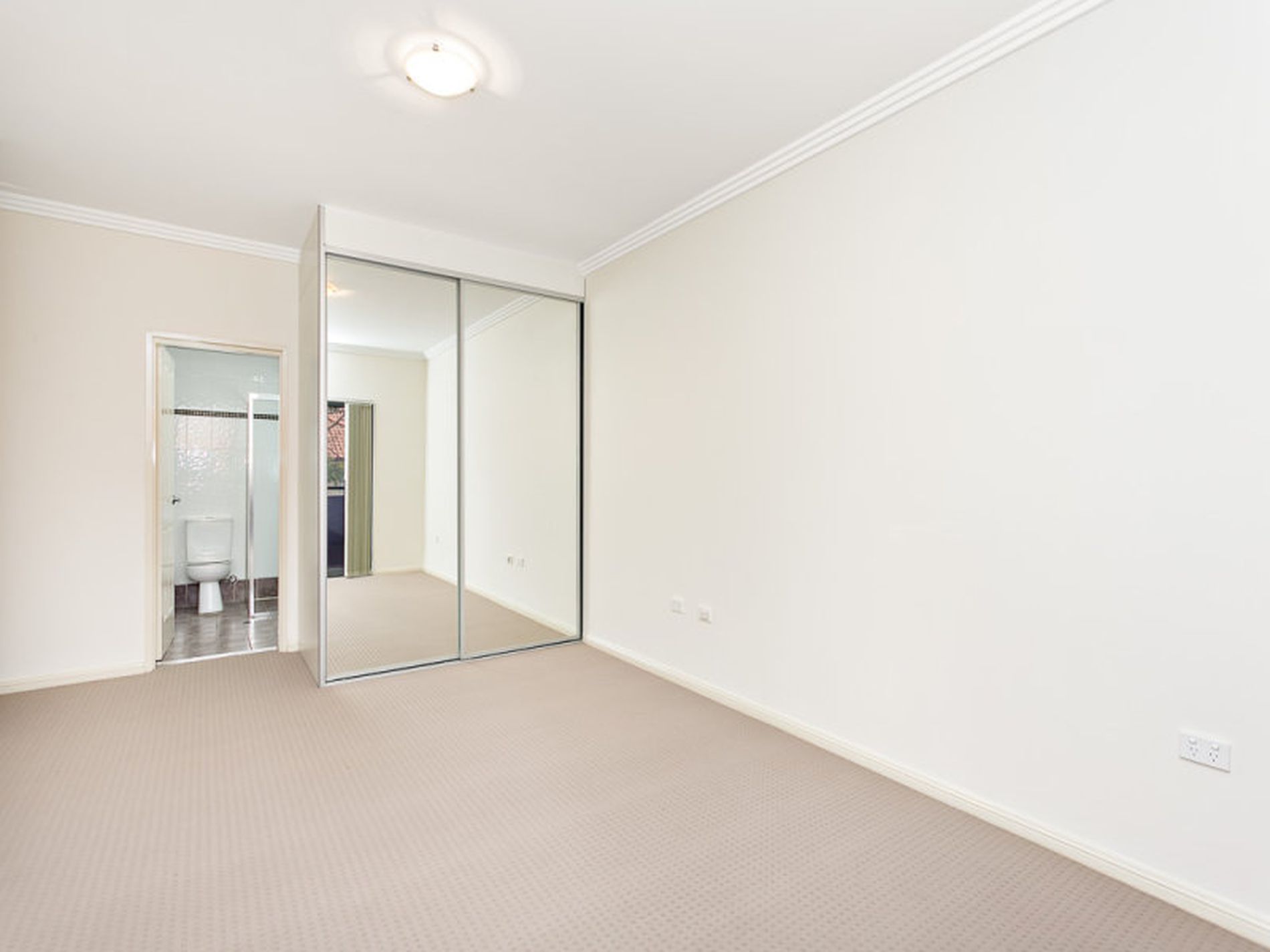 11 / 44-46 Cecil Avenue, Castle Hill