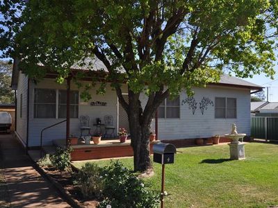 4 Woods Street, Forbes