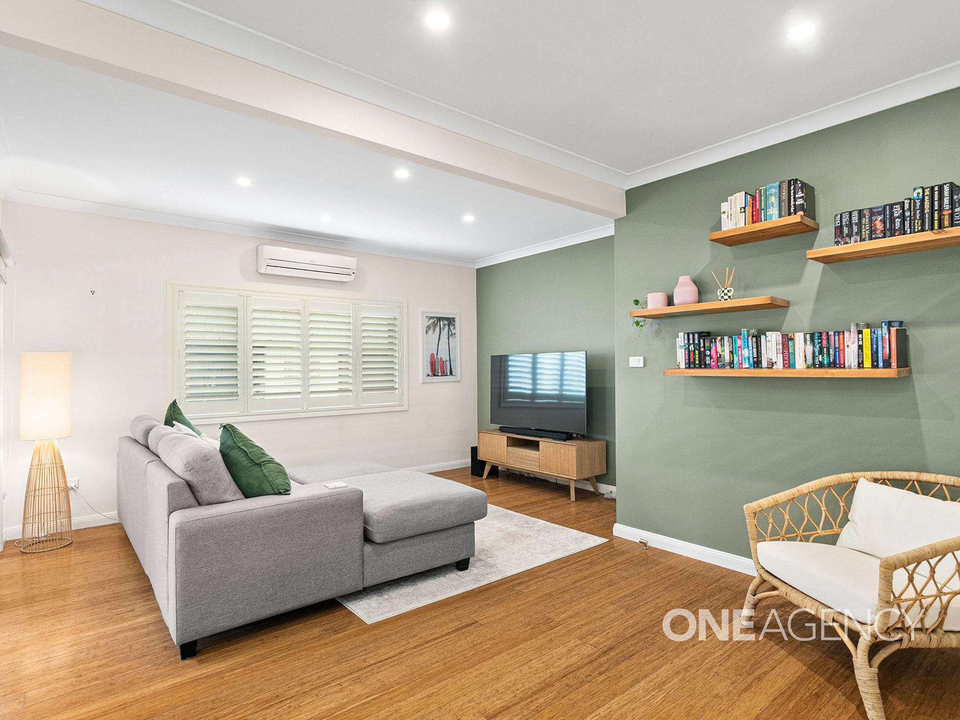 107 Panorama Drive, Farmborough Heights