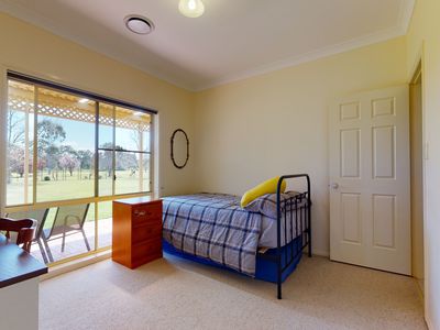 1R Trilby Drive, Dubbo