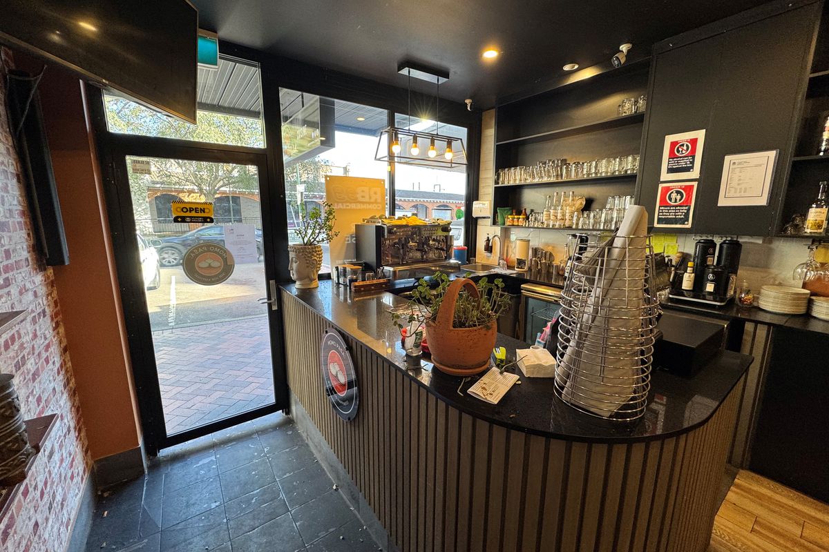 Ground Floor Shop / 362 Forest Road, Hurstville