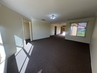 12 Magpie Close, Dubbo