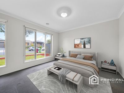 11 Pleven Rise, Clyde North
