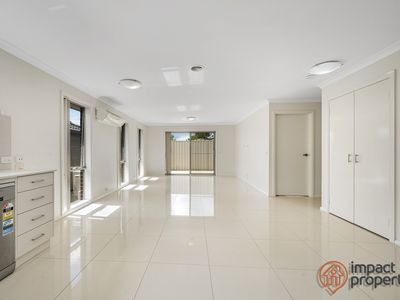 52 Lawrenson Circuit, Jacka