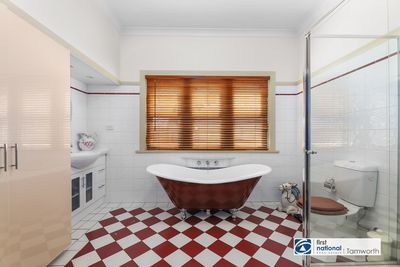101 Ebsworth Street, Tamworth