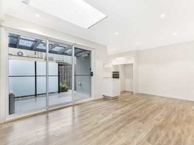 10 / 1086 Stud Road, Rowville