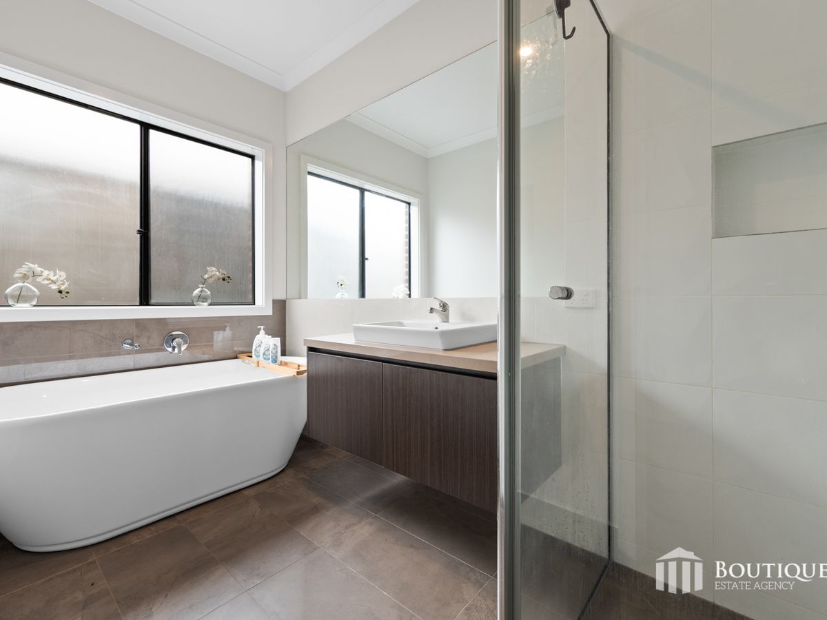 69 Villager Street, Cranbourne East