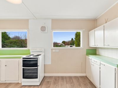 2 / 22 Sunnyside Road, New Town