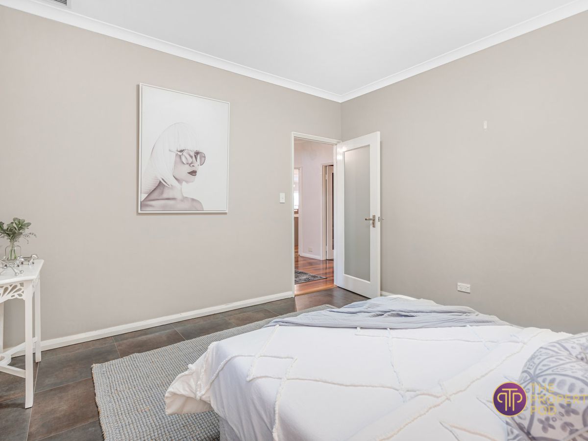 15 Karri Avenue, Canning Vale