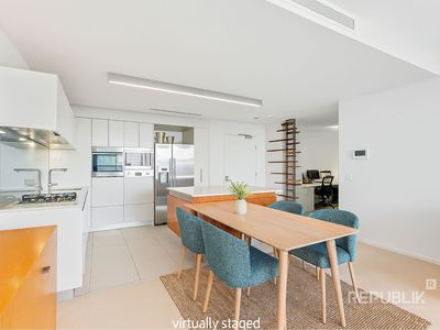 2205 / 2 Ephraim Island, Paradise Point