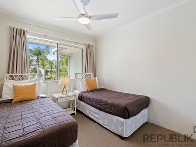 47 / 1 CRONIN AVENUE, Main Beach