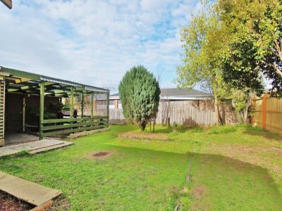 1 Eyebright Square, Hallam