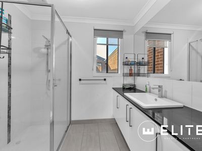 14 Swift Drive, Officer