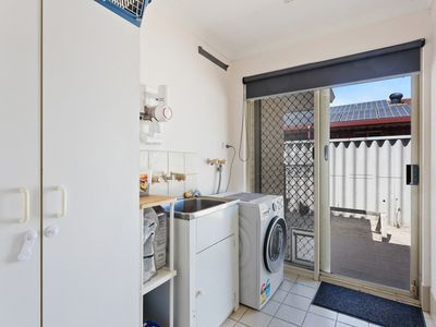 32 Hardy Road, Ashfield