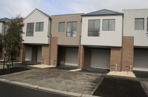 3-5-9 Marathon Boulevard, Craigieburn