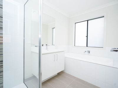 77 Dalmatian Street, Cranbourne East