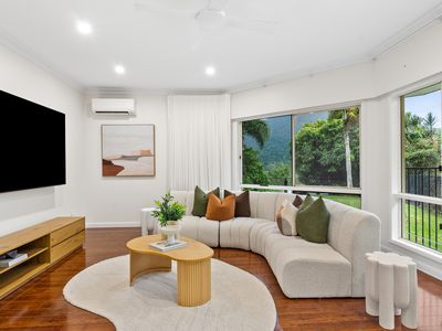 10-12 Lichen Close, Redlynch