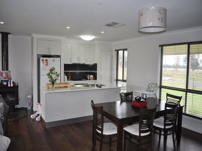 49 Funk Road, Jindera