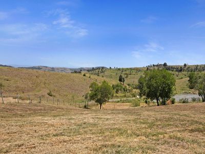 329 Tallegalla Two Tree Hill Road, Minden