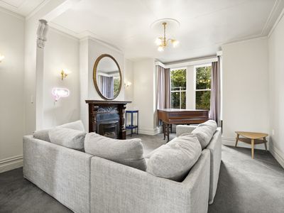81 Manor Place, Dunedin Central
